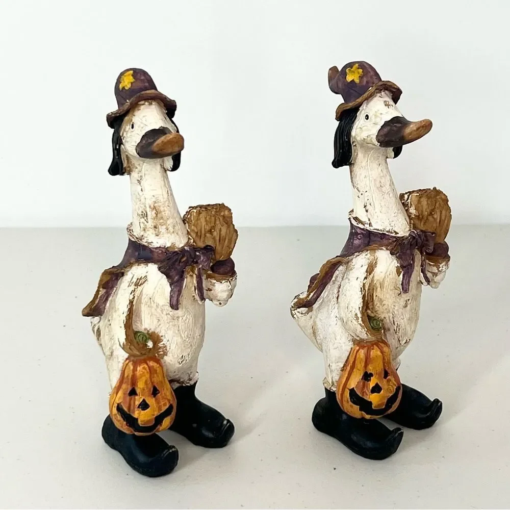 VTG Tii Collection Halloween Duck Witch Pumpkin Broom Resin Figurine Set Of Two